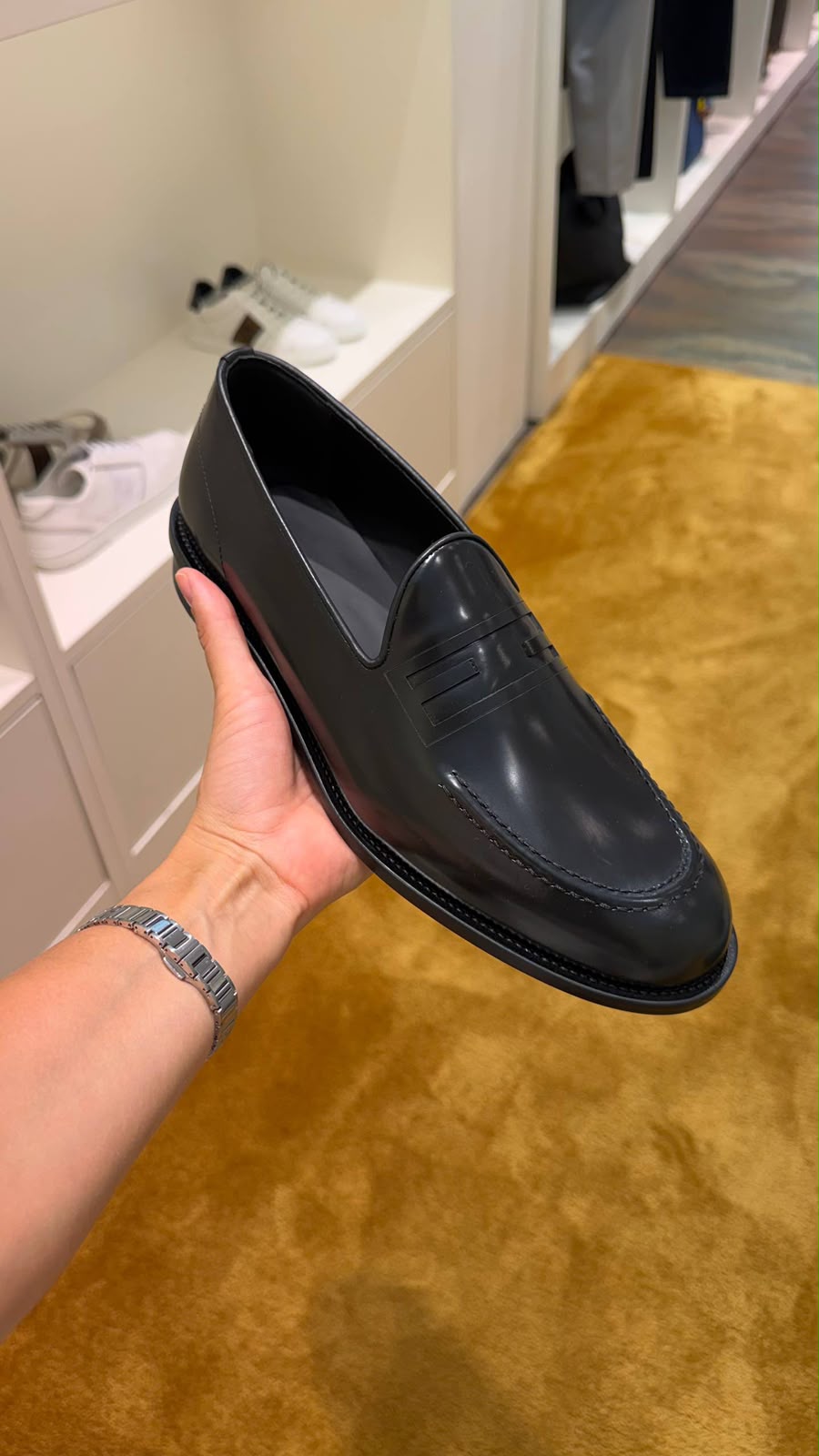 E-Logo Loafer