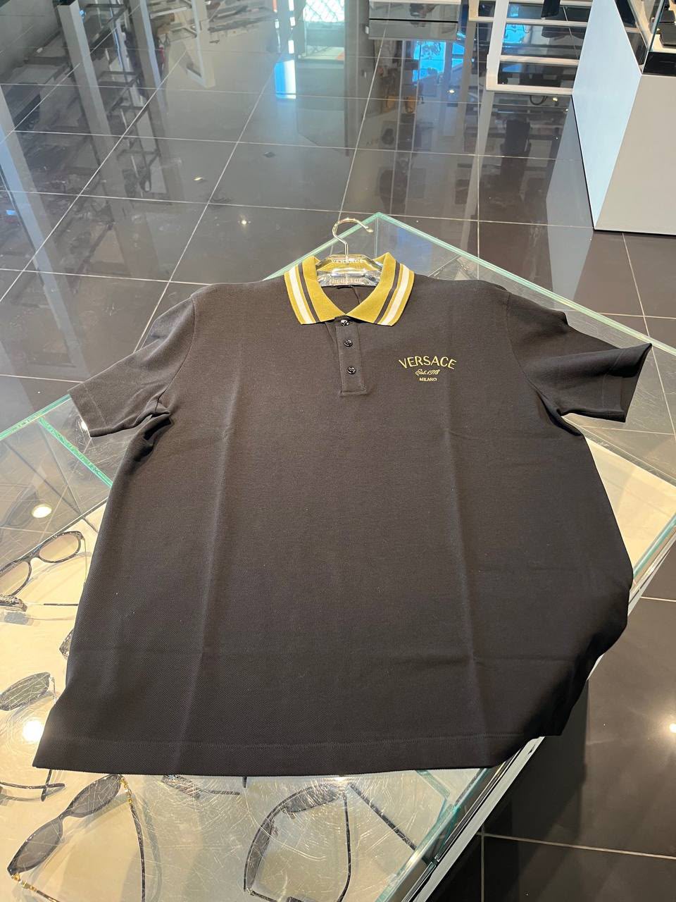 Medusa Logo T-Shirt