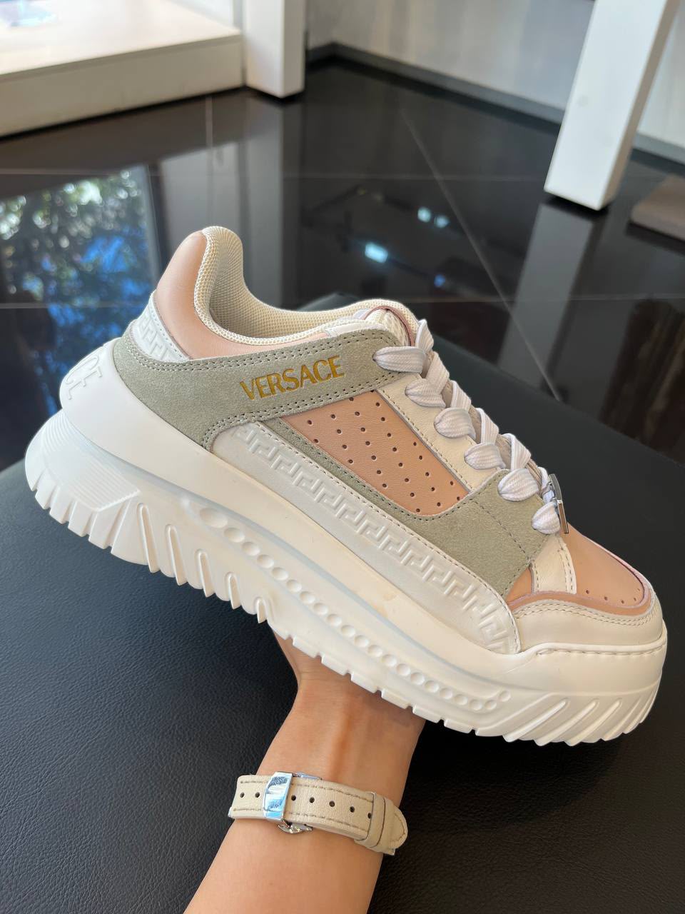 Greca Labyrinth Sneakers