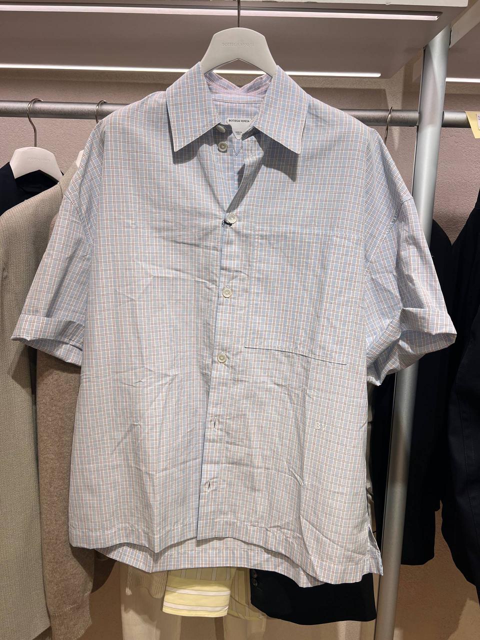 Short-Sleeve Plaid Shirt