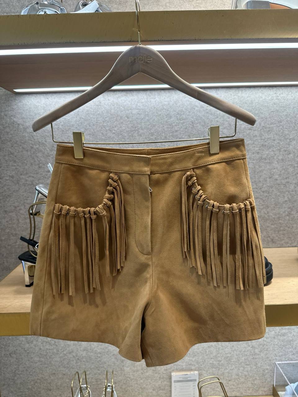 Suede shorts with fringe