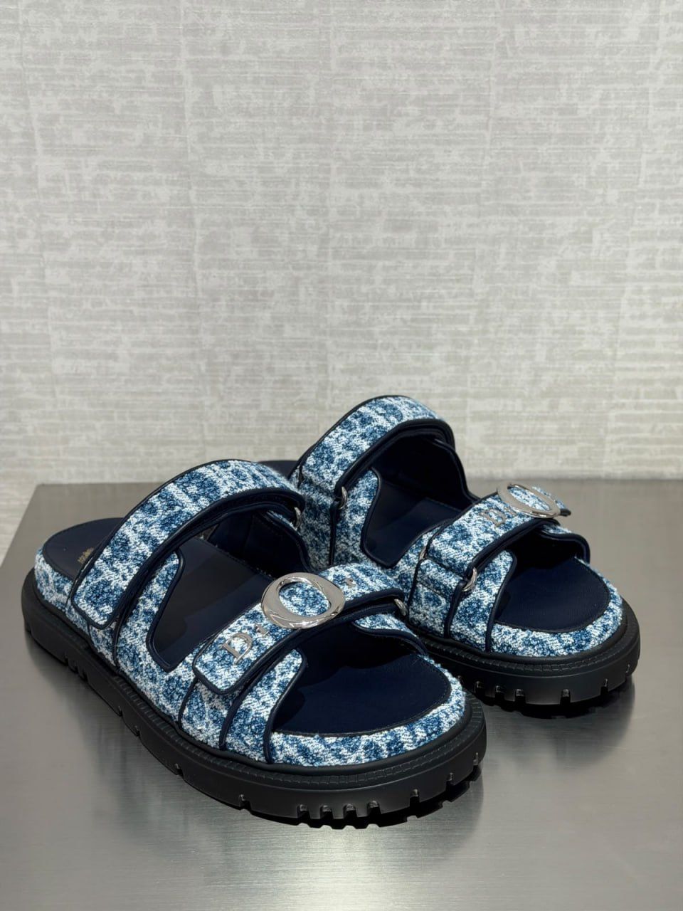 Alpha Sandal