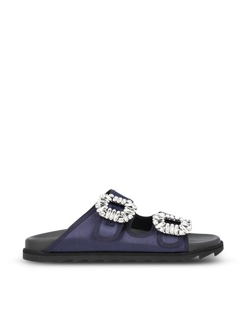 Sandali realizzati in raso
