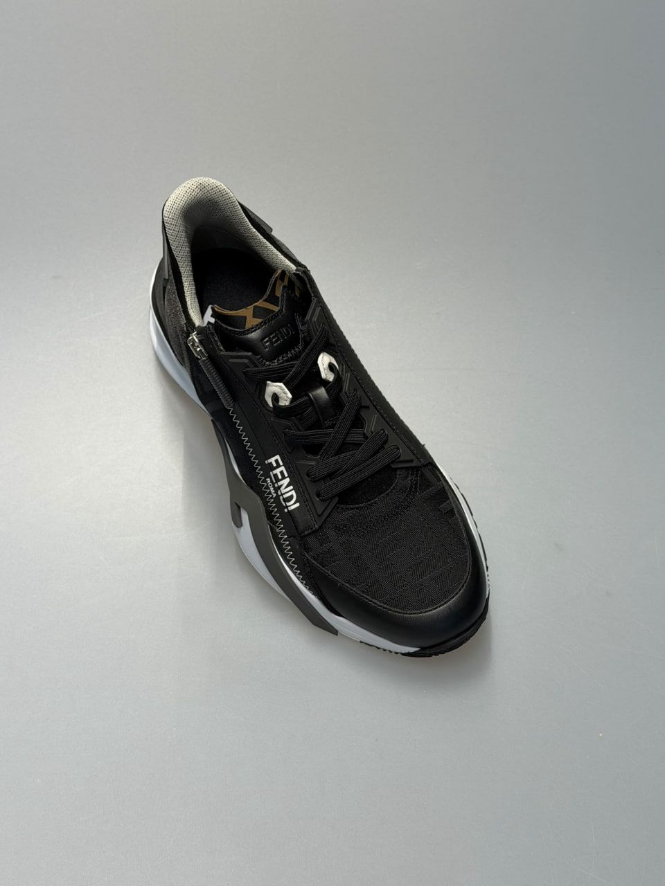 Flow Low-Top Sneakers