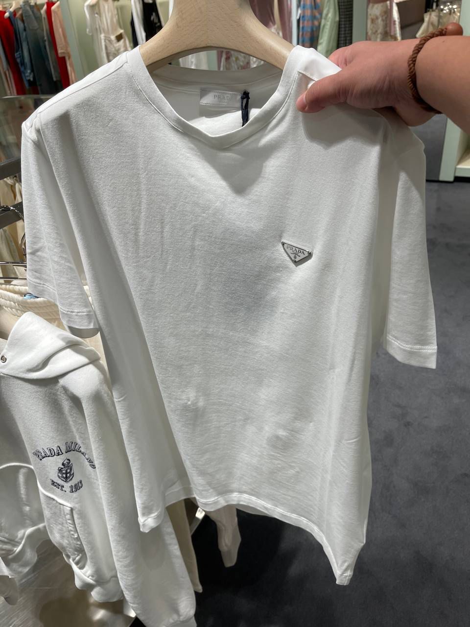 Cotton T-shirt with triangle logo