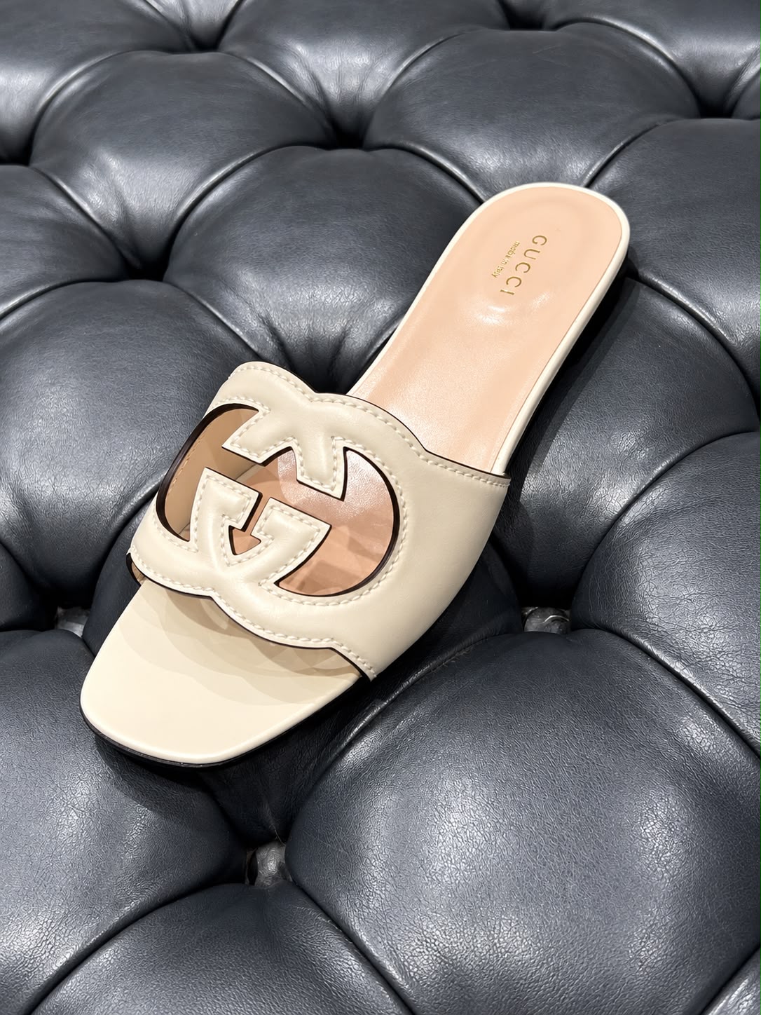 Blondie slide sandal