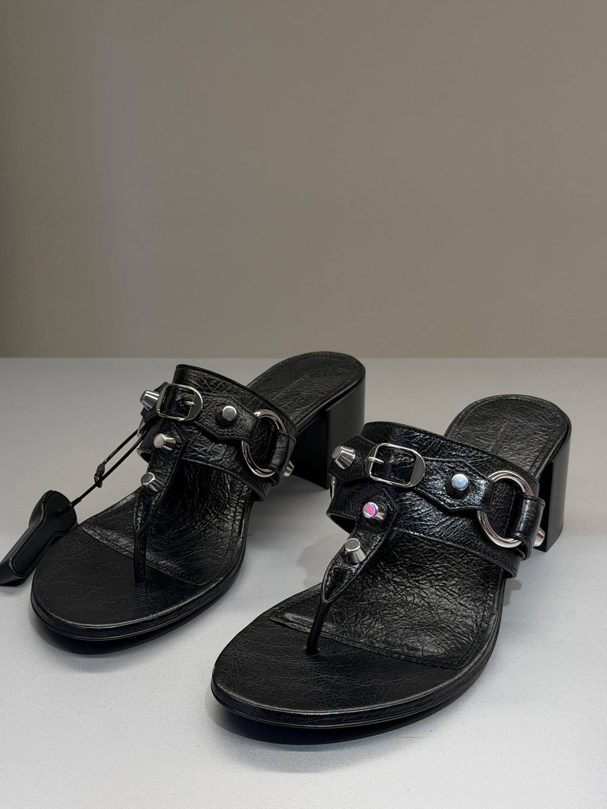 Cagole Thong Sandal