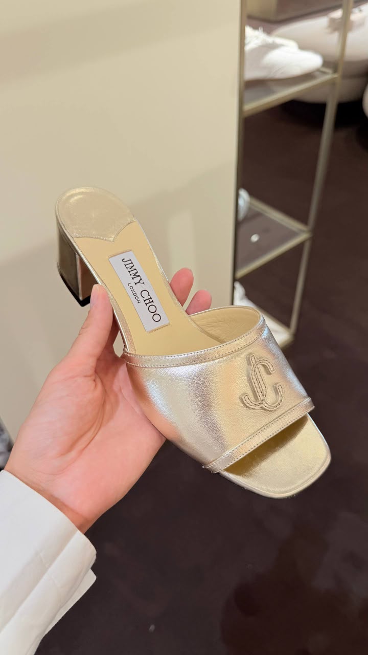 'Saeda' or 'Maelie' style block heel mule