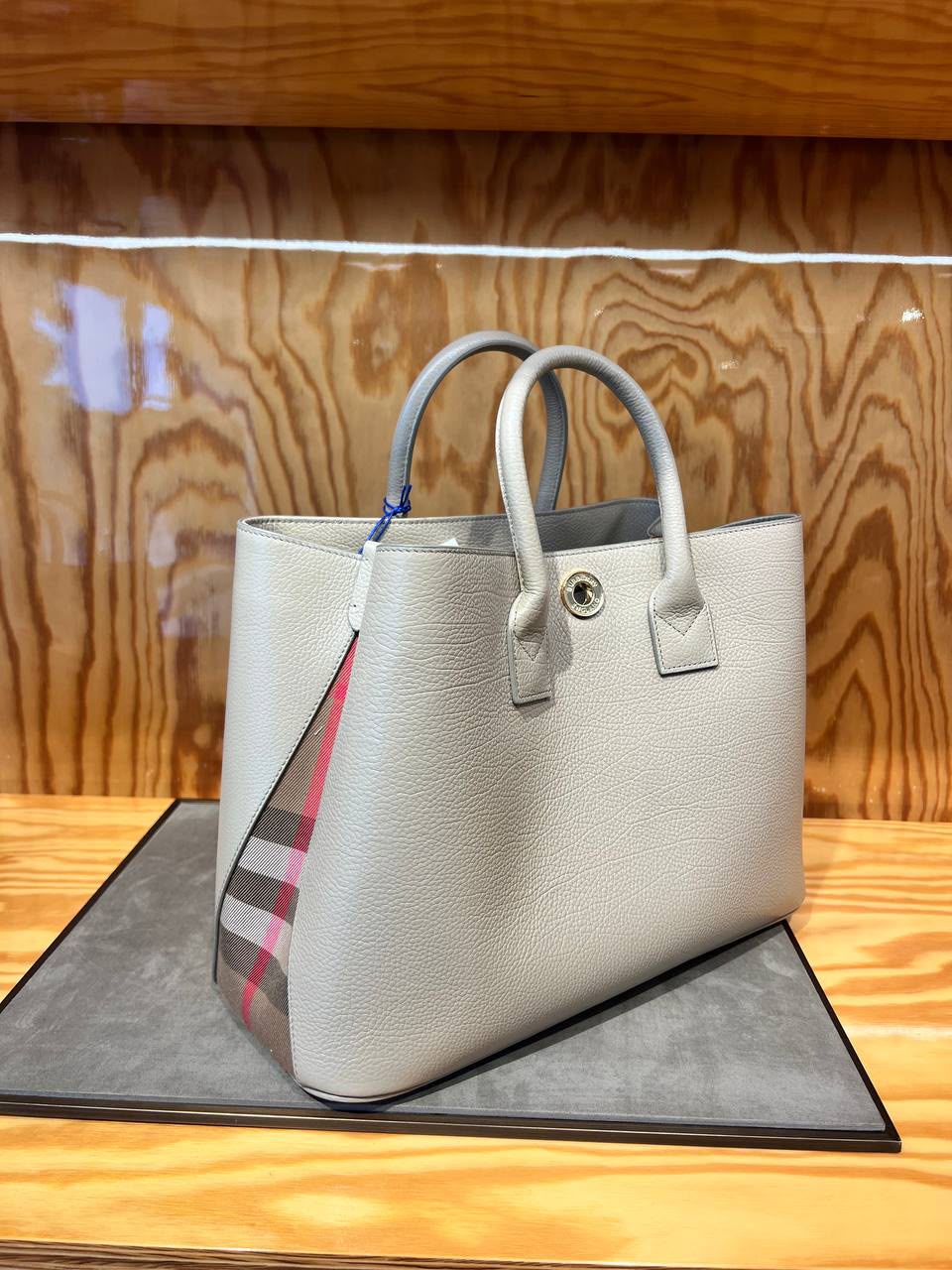 Medium Leather and House Check Tote Bag