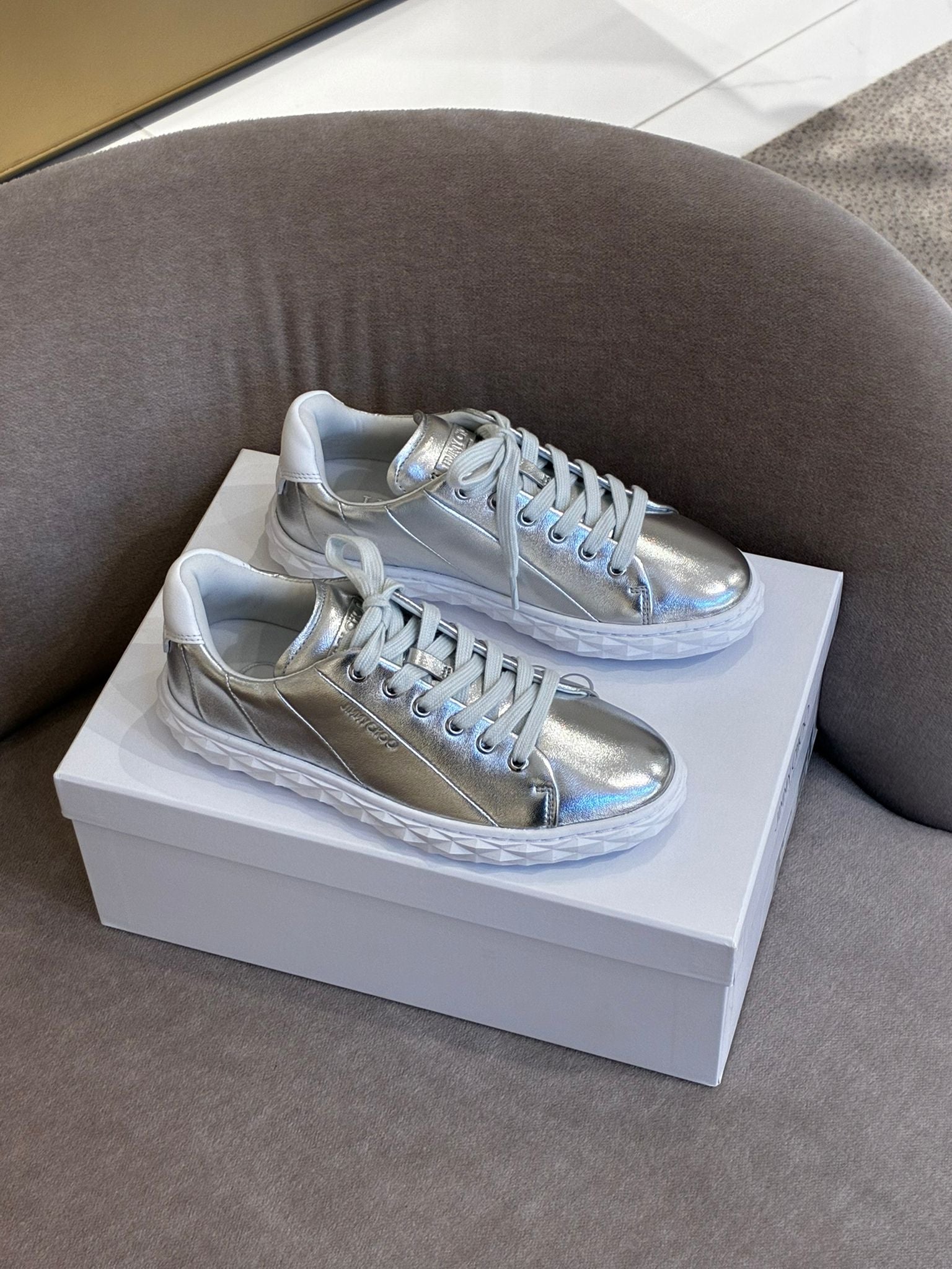 Hawaii/F Sneakers