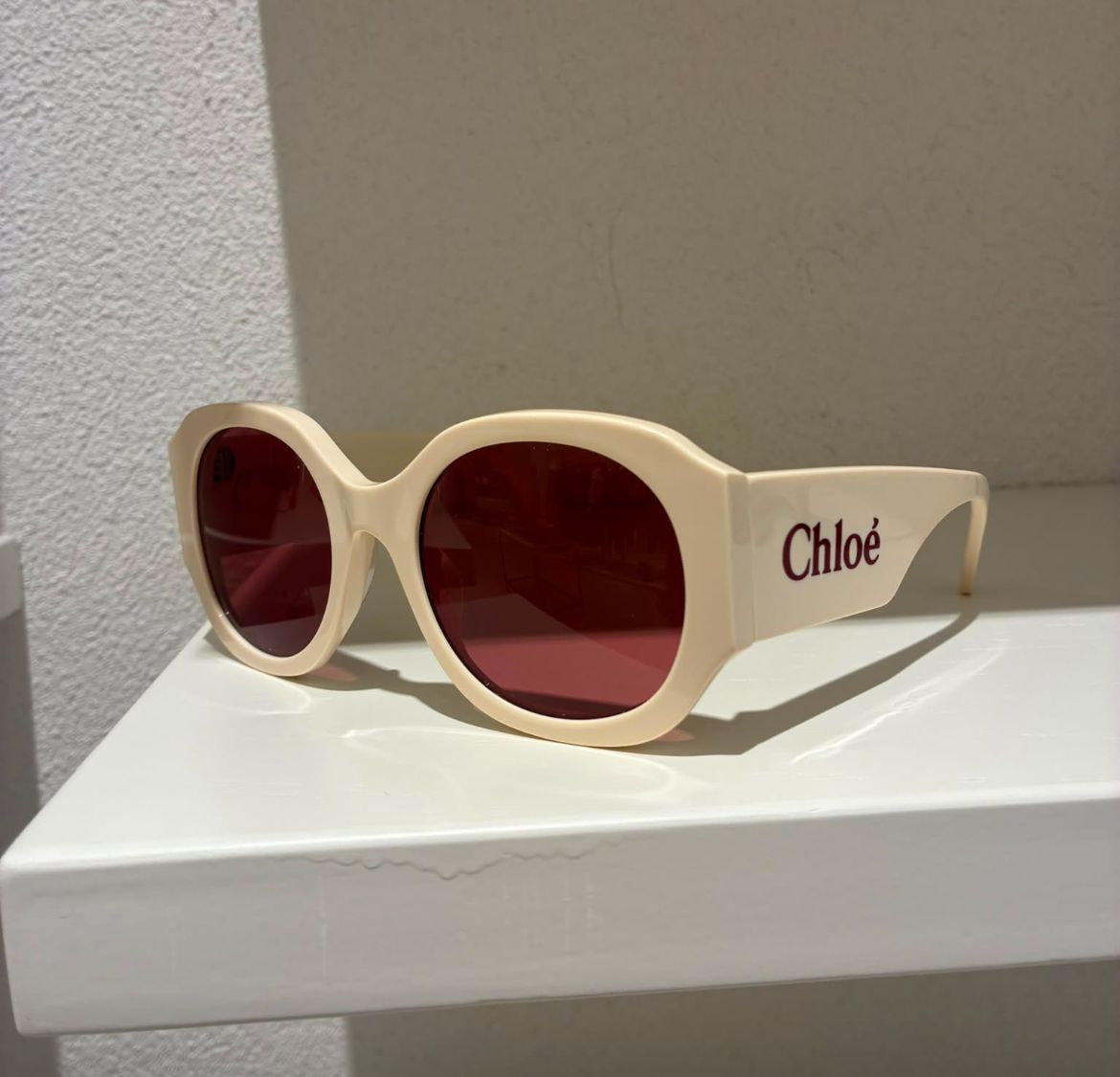Gayia Oval Sunglasses