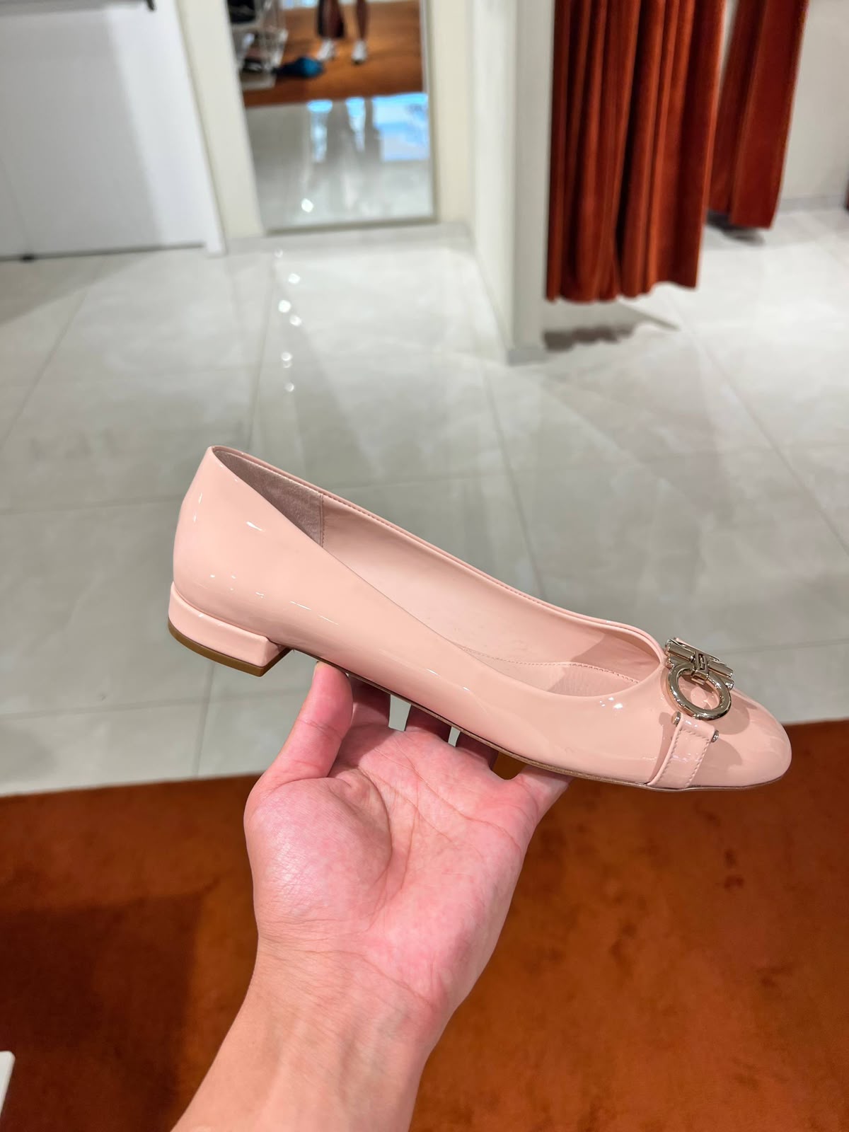 Vara Bow Pump