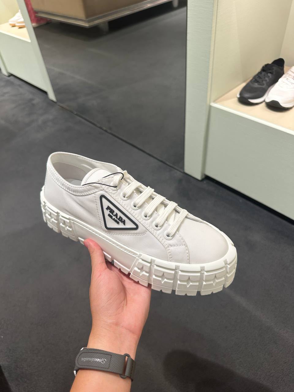 Downtown Leather Sneakers