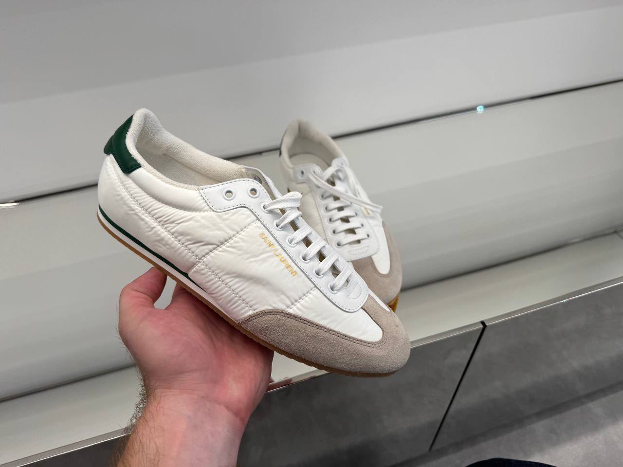 360 LP Flexy Walk Sneakers
