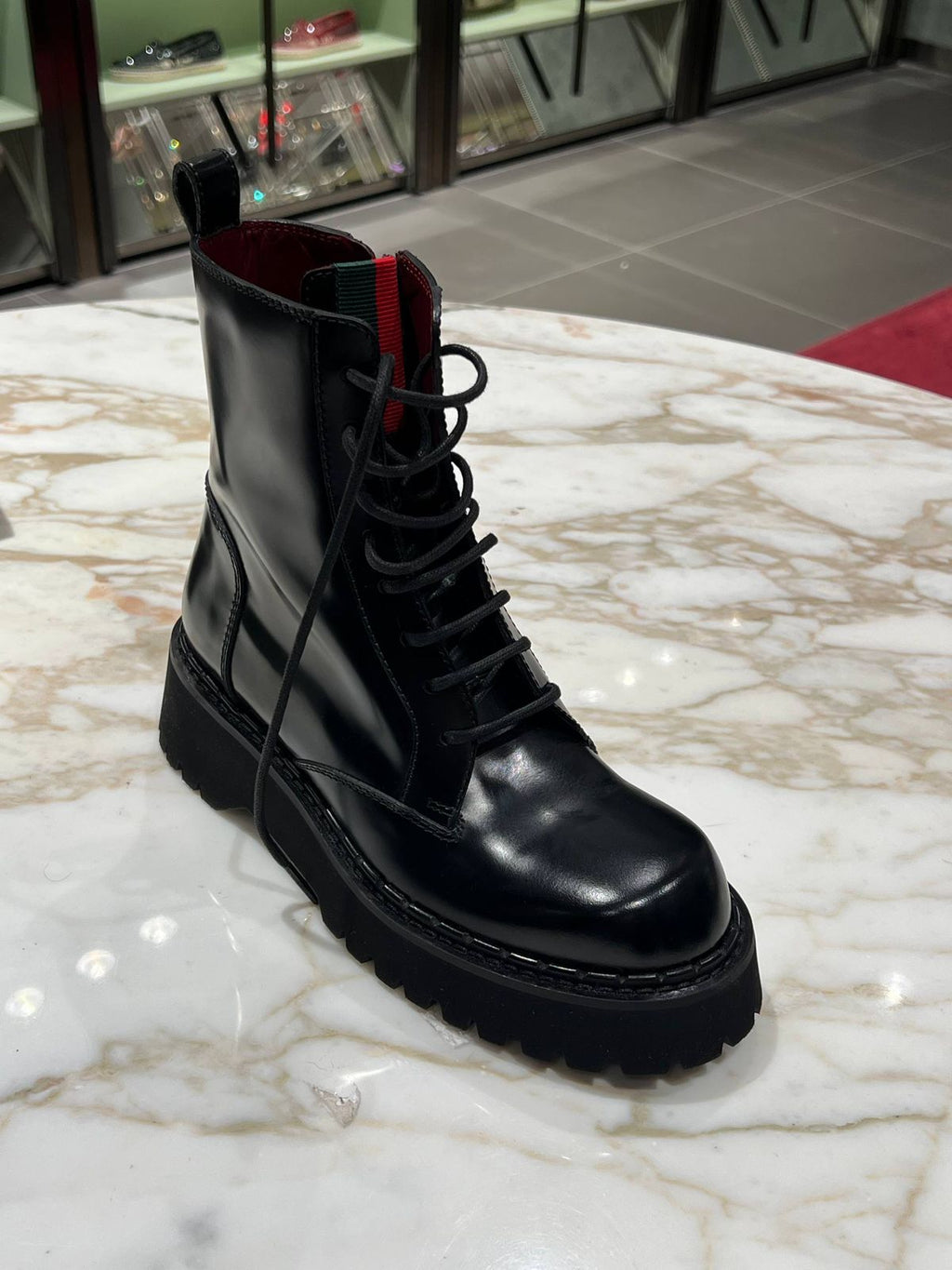 Women's lace-up ankle boot with Web