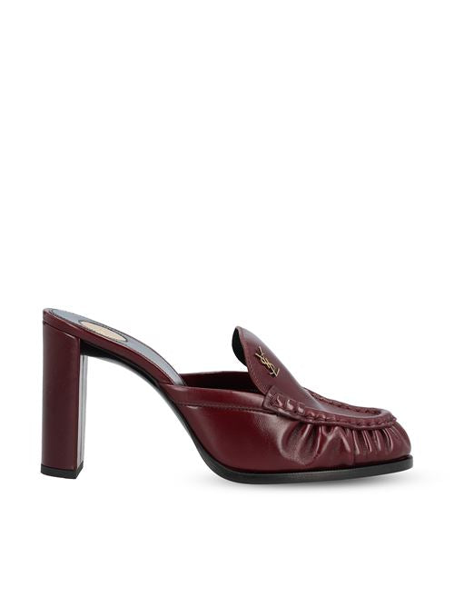 Mule realizzate in pelle