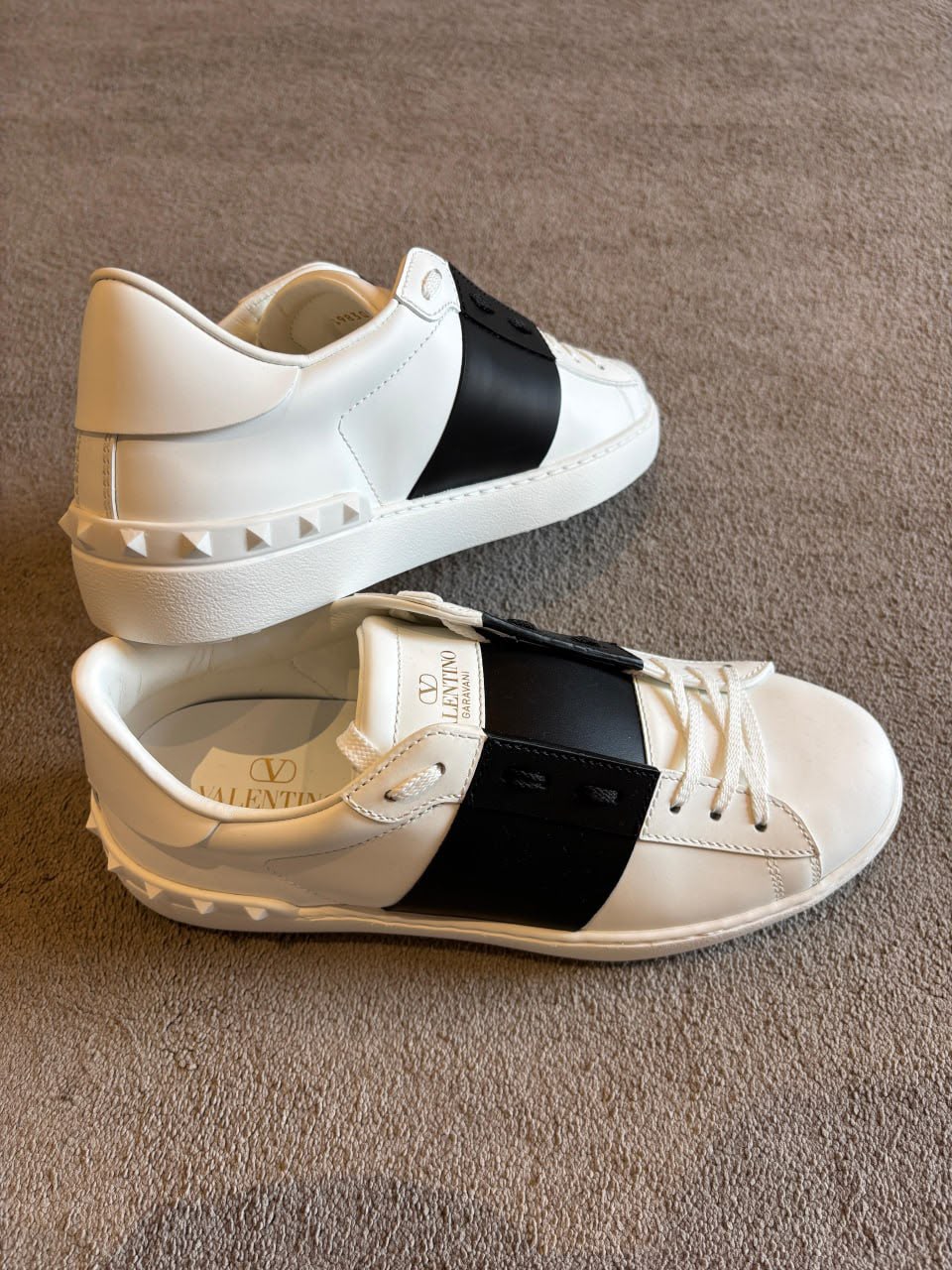 Open Sneaker