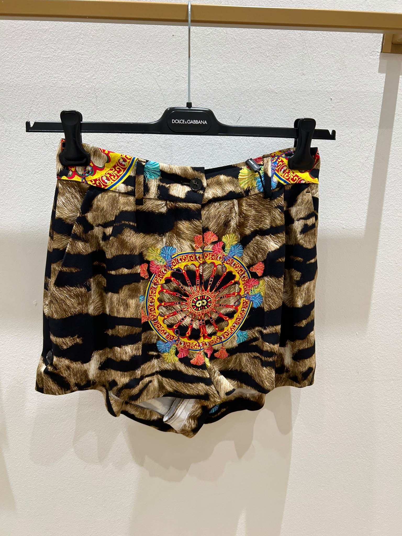 Carretto-Print Tiger-Pattern Shorts