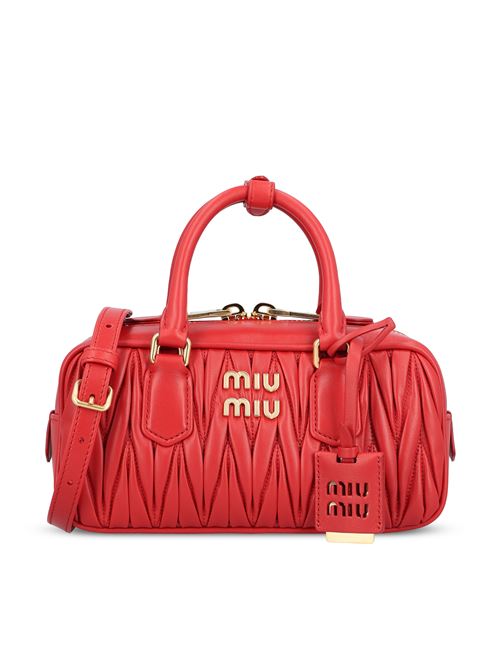 Borsa realizzata in pelle di agnello