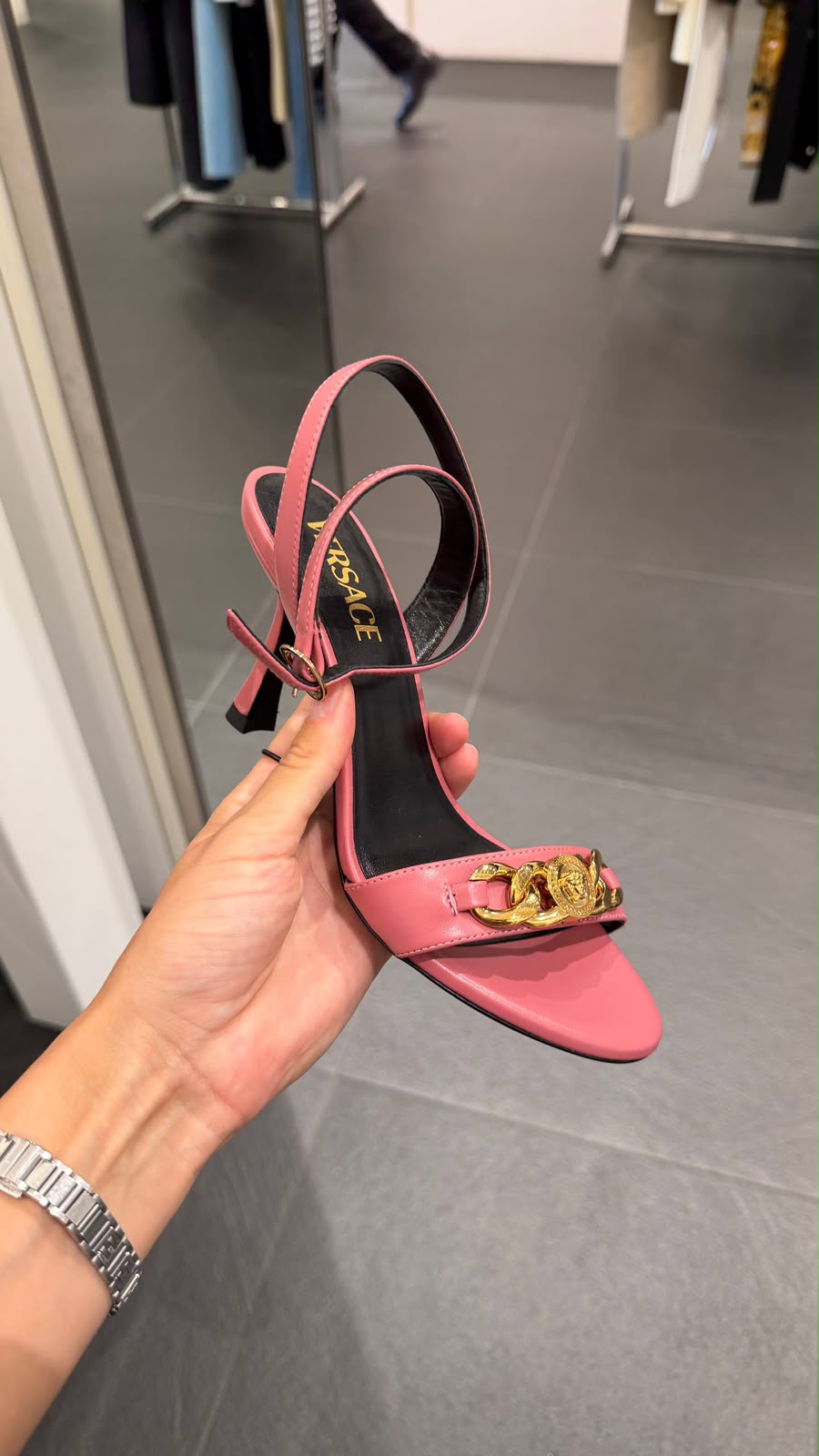 La Medusa Slingback Pumps