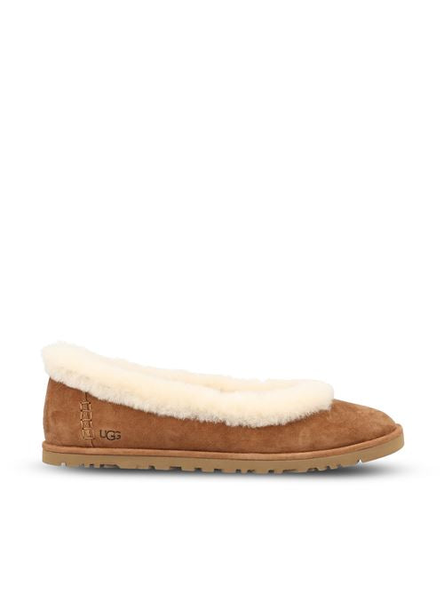 Ballerine realizzate in pelle scamosciata