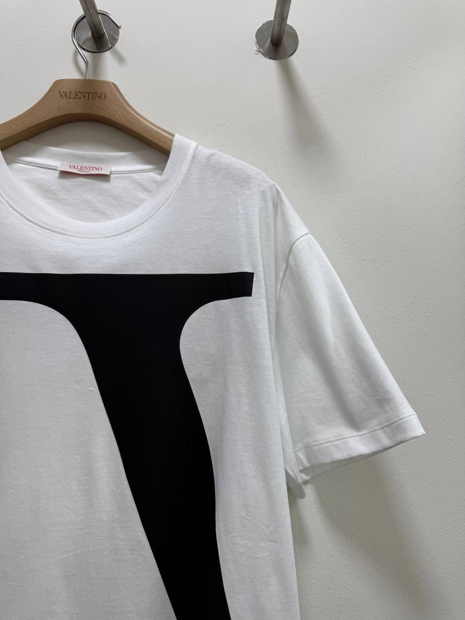 VLogo Signature T-shirt
