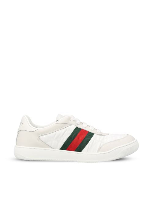 Sneakers realizzate in nylon imbottito