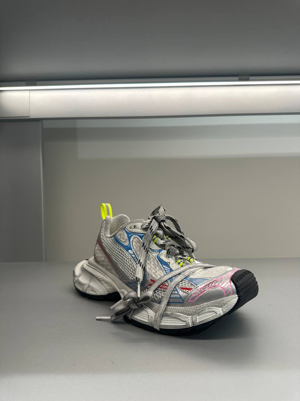 3XL Sneakers