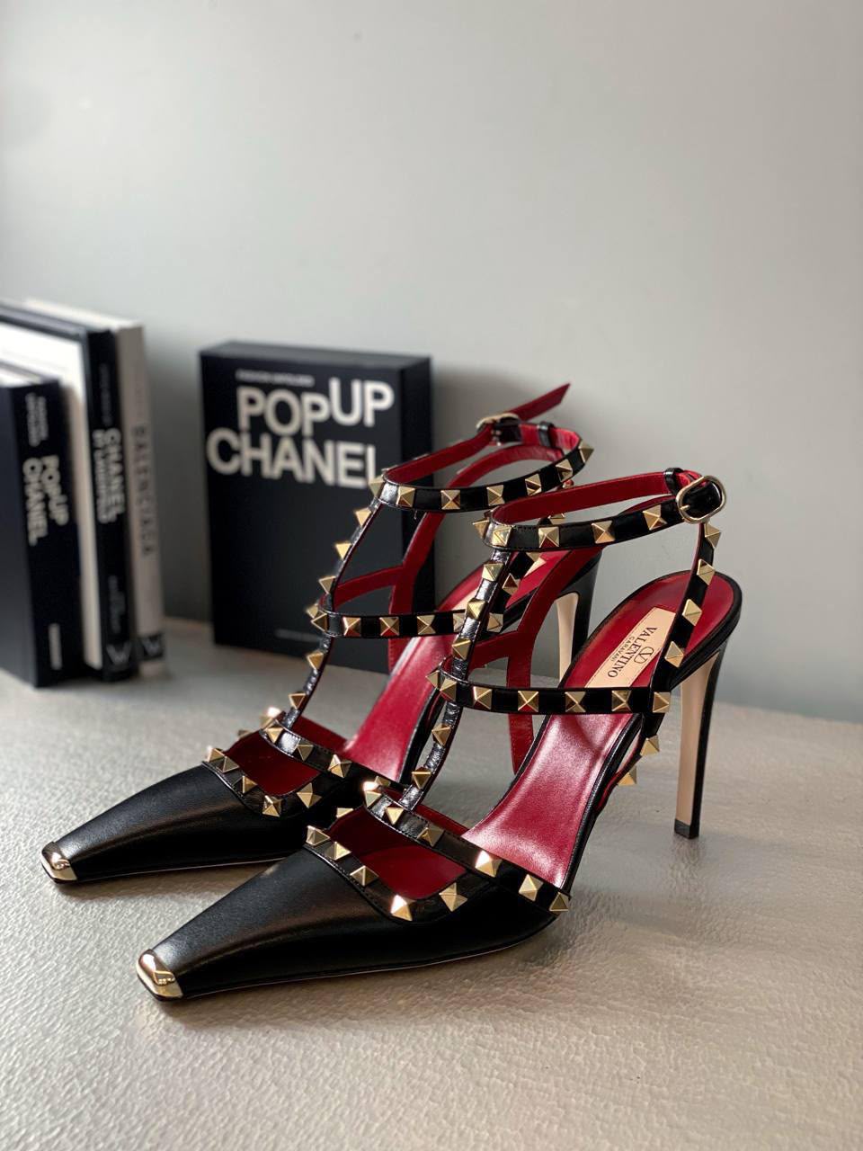 Garavani Rockstud Caged Pumps