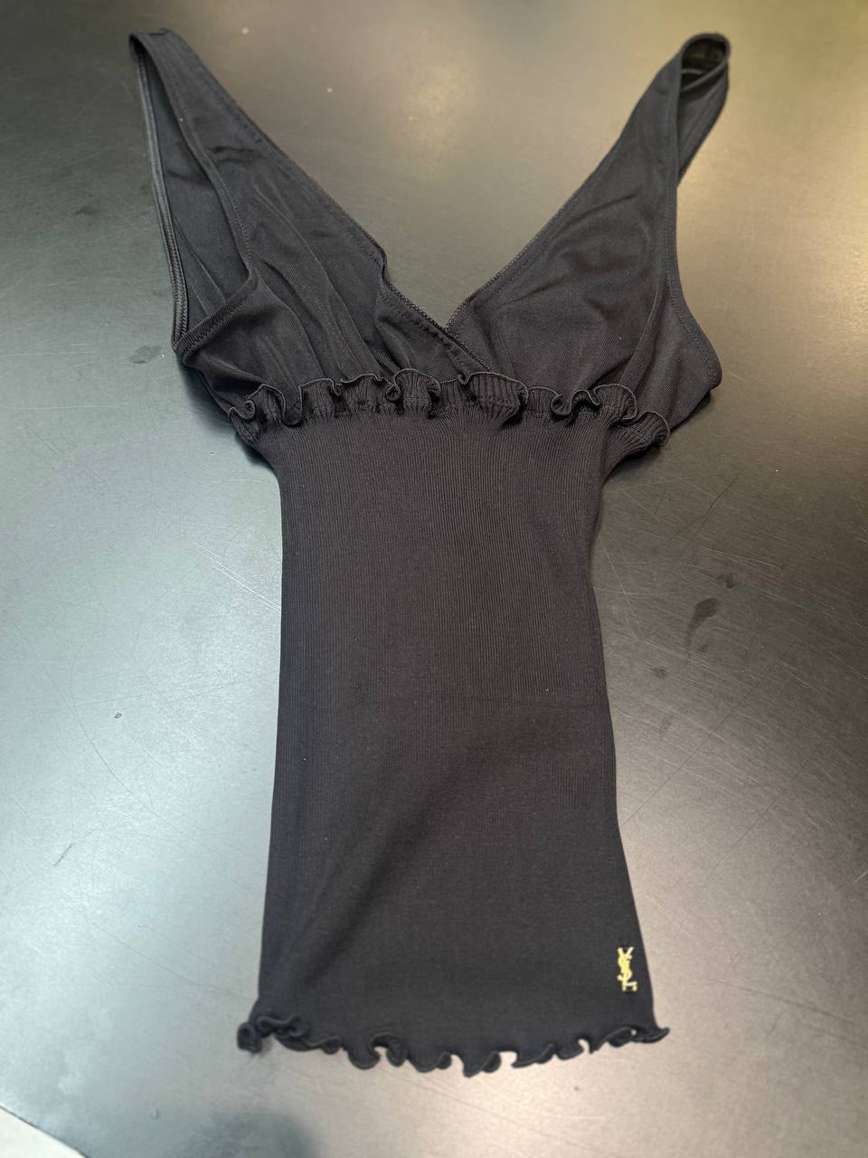 Ribbed V-Neck Lettuce Edge Tank Top