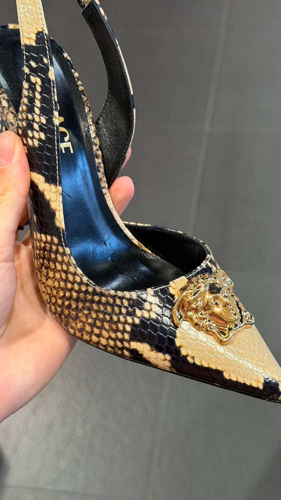 La Medusa Slingback Pumps