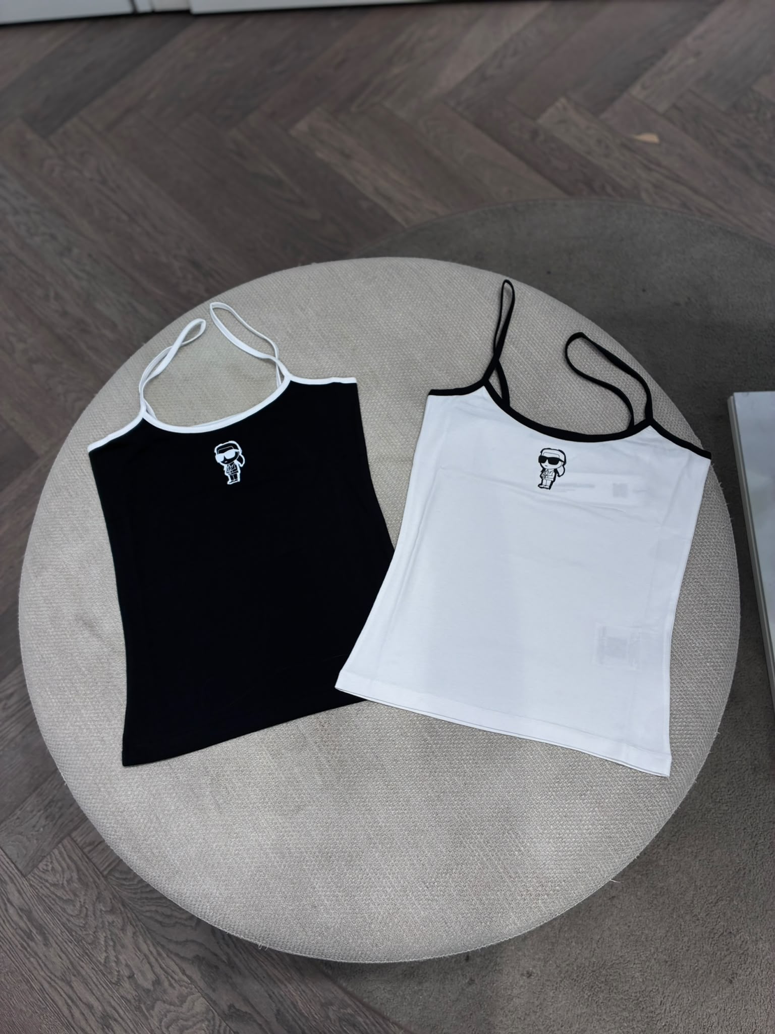 Ikonik Tank Top