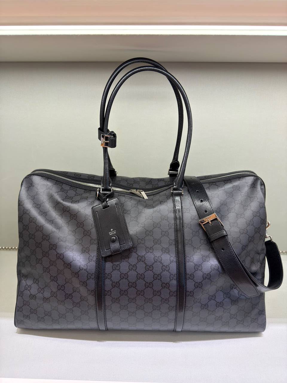 GG Supreme Duffle Bag
