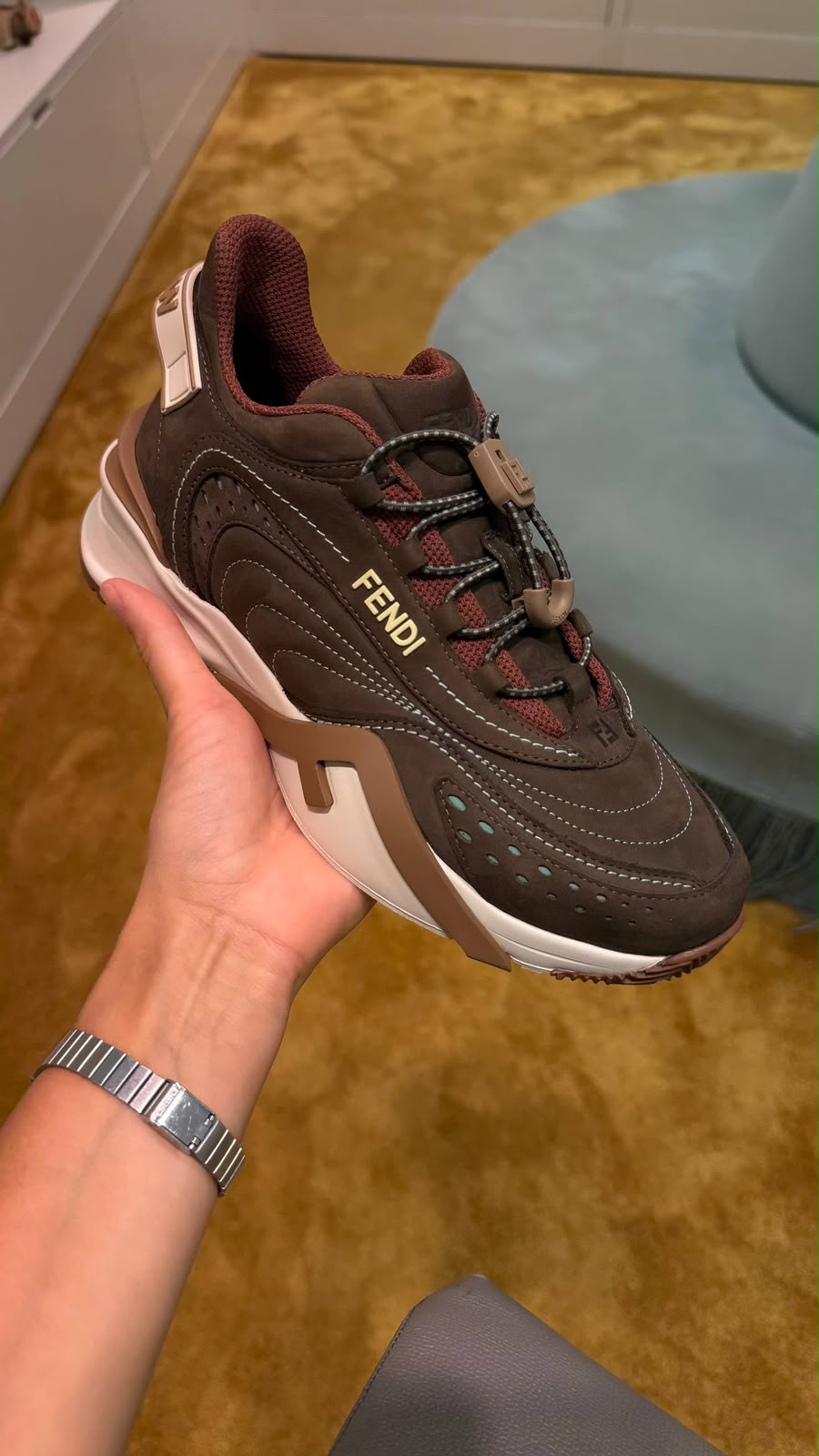 Force Sneakers