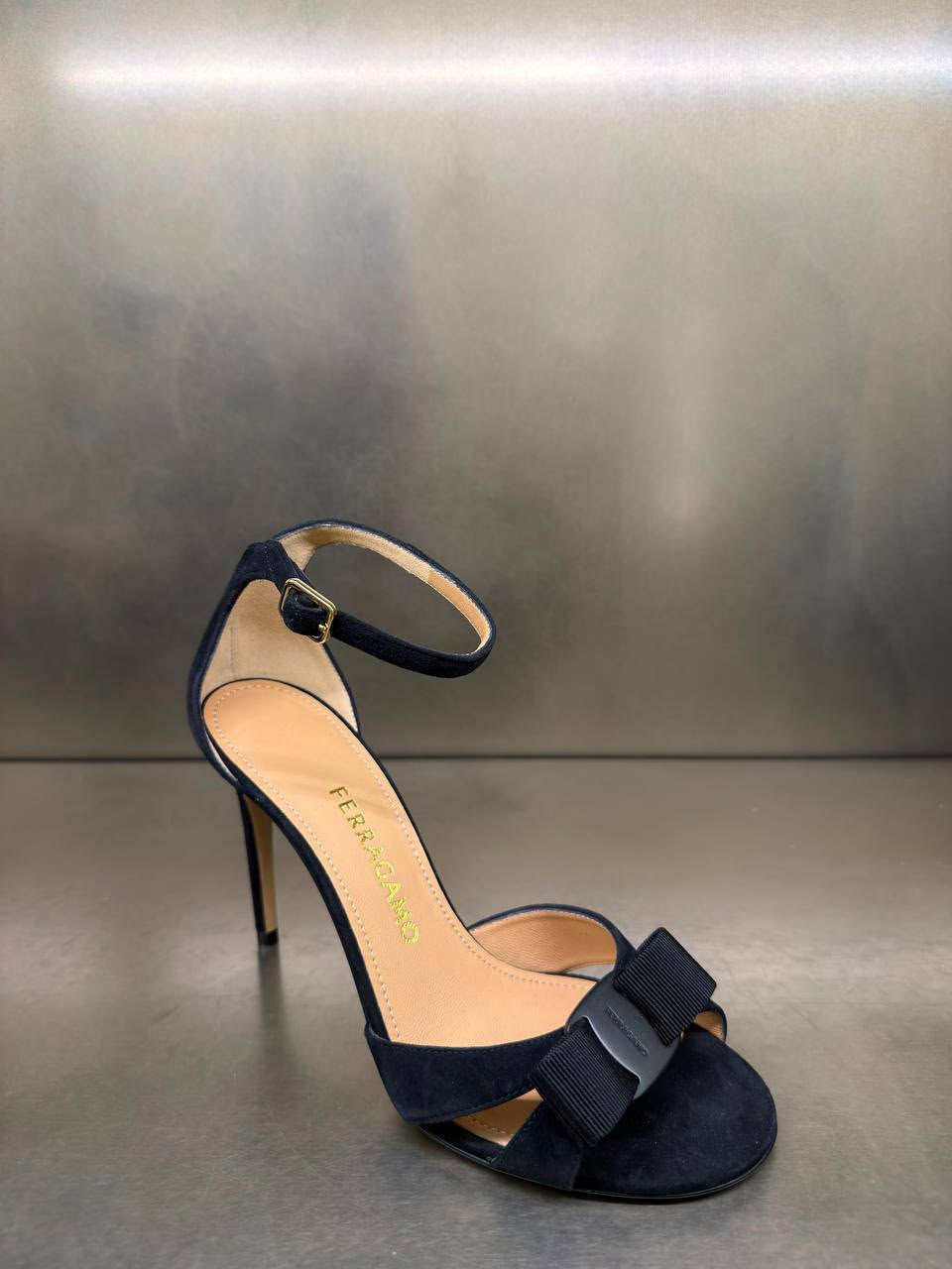 Vara Bow Sandal