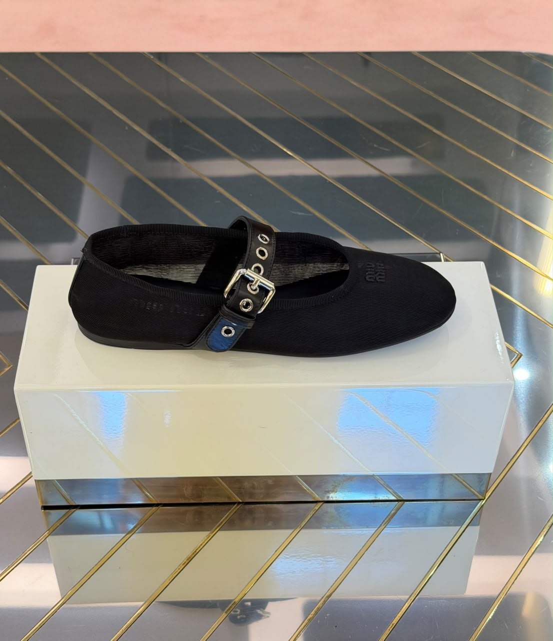 Fabric ballet flats with strap