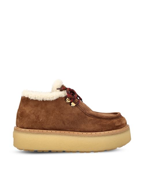 Stivaletti realizzati in pelle