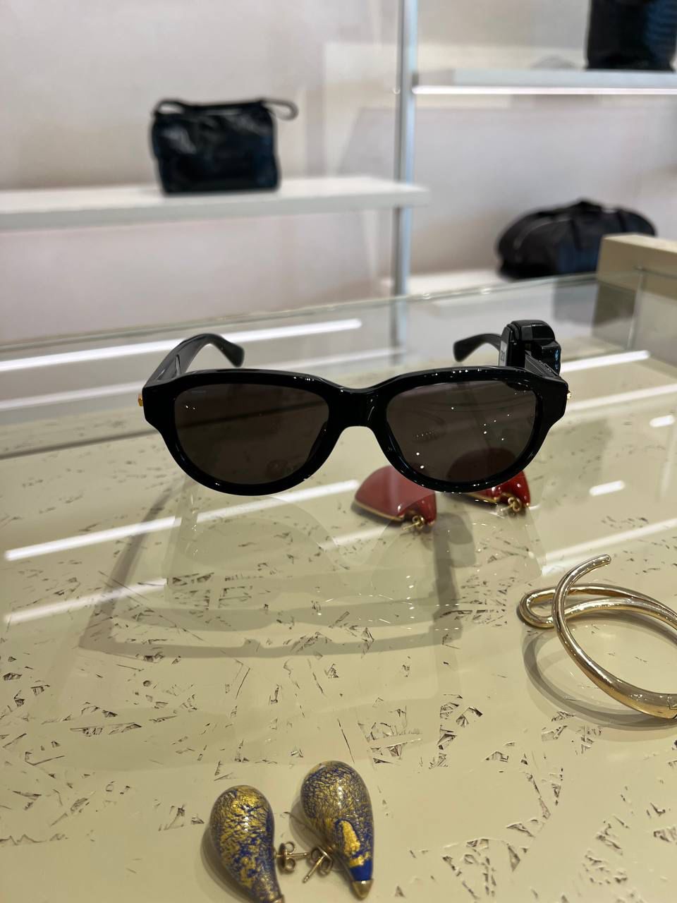 Bold Cat-Eye Sunglasses