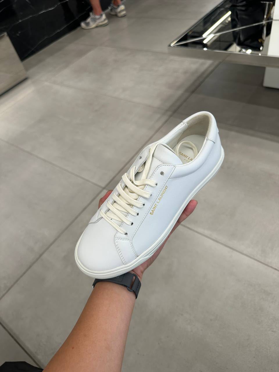 Court Classic SL/06 Sneakers in Leather