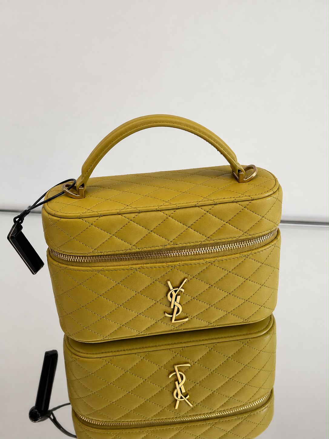 Vanity Case in Quilted Lambskin