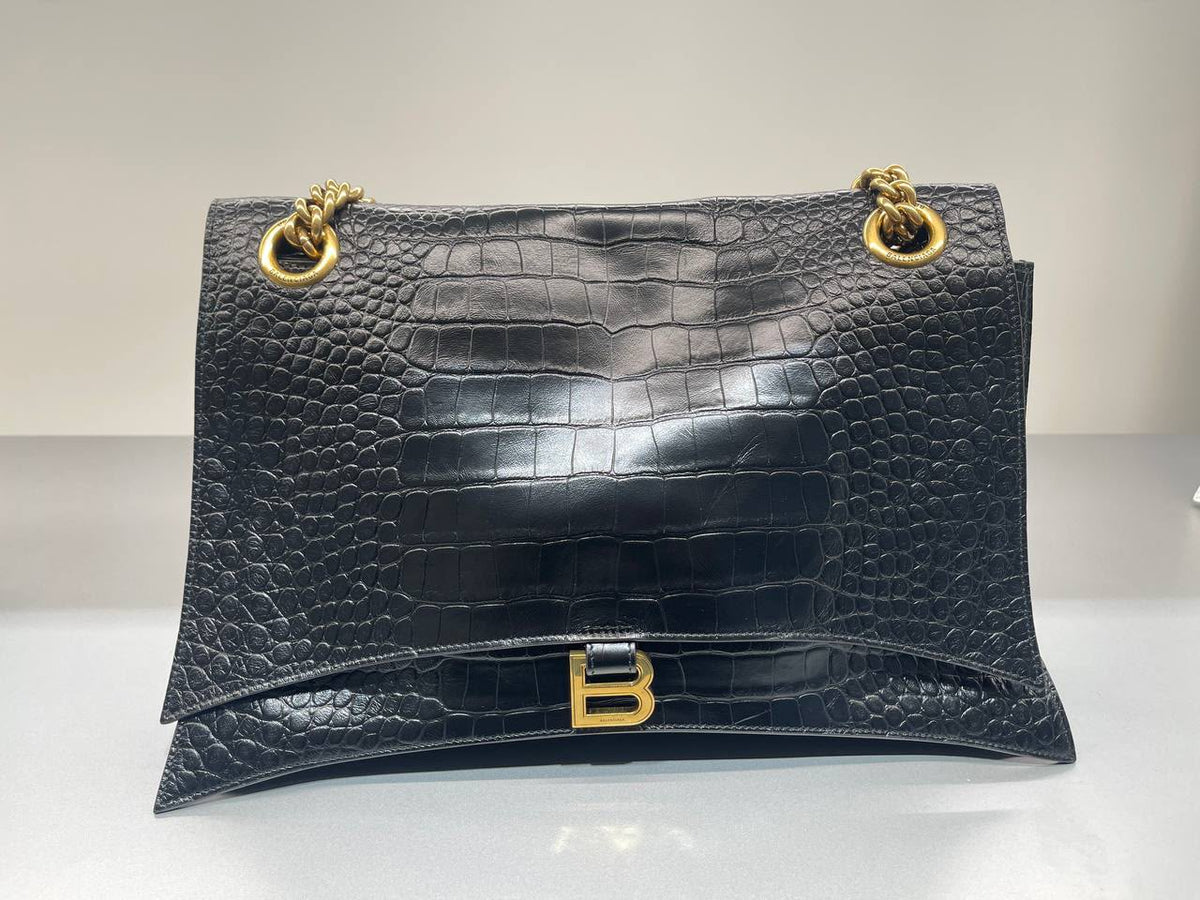 Hourglass Chain Bag