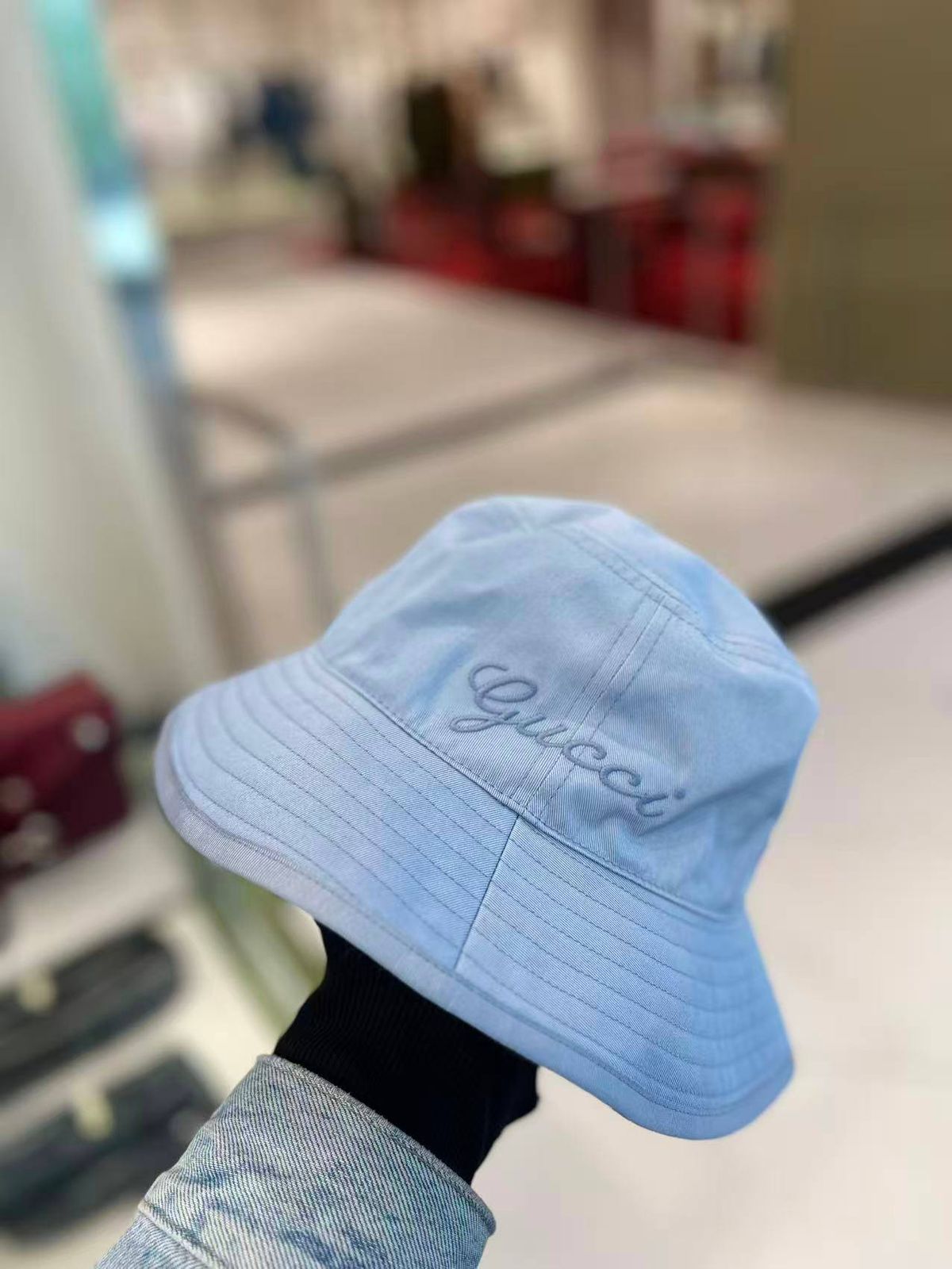 Gucci Script Logo Cotton Bucket Hat