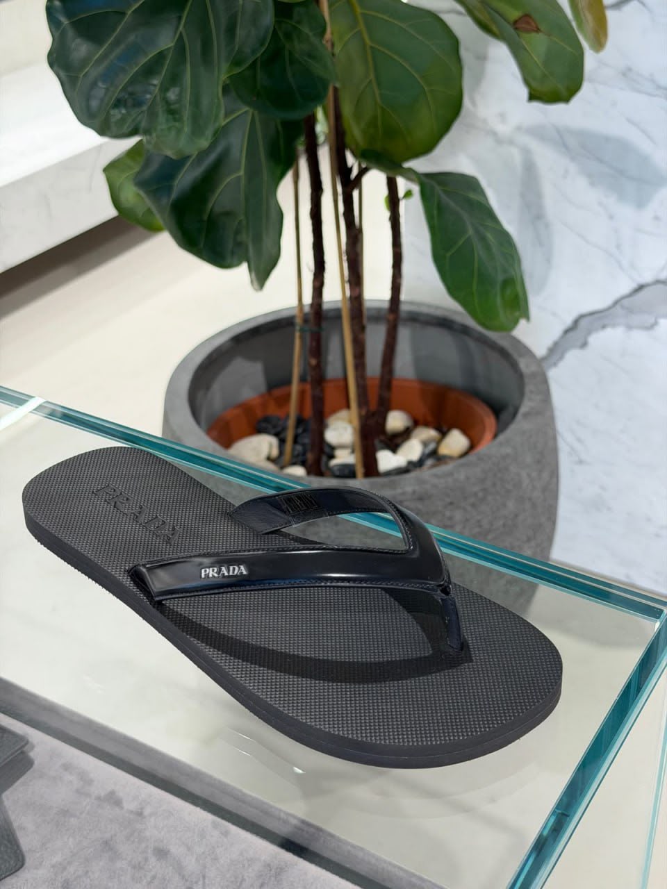 Rubber flip-flops
