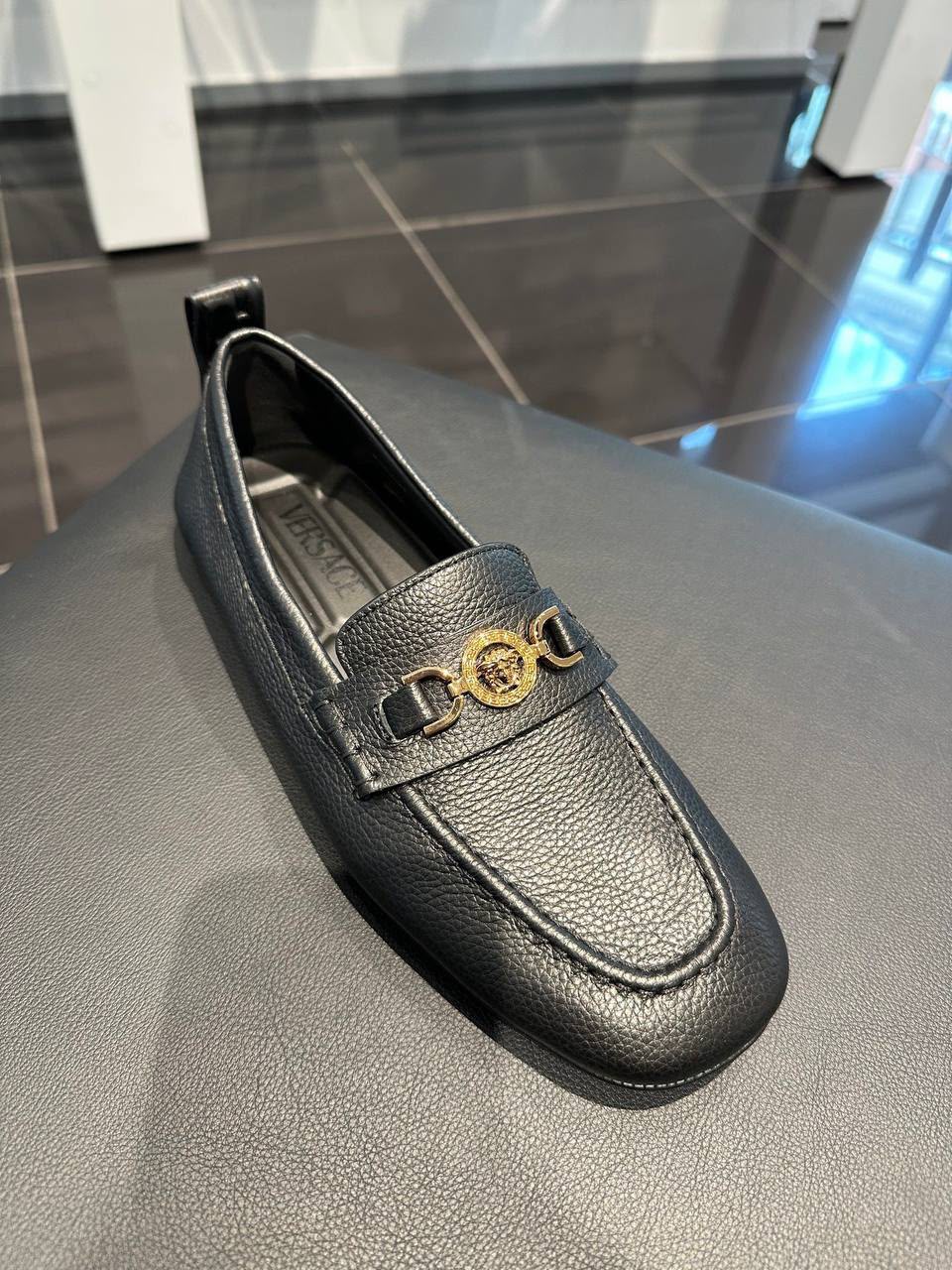 La Medusa Crocodile-Effect Loafers