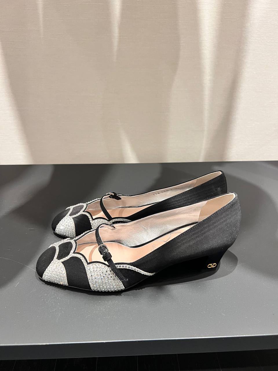 Scalloped Crystal-Embellished Satin Pumps