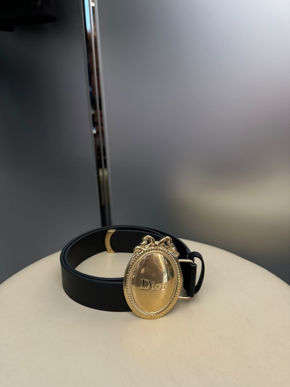 Oval Buckle Belt