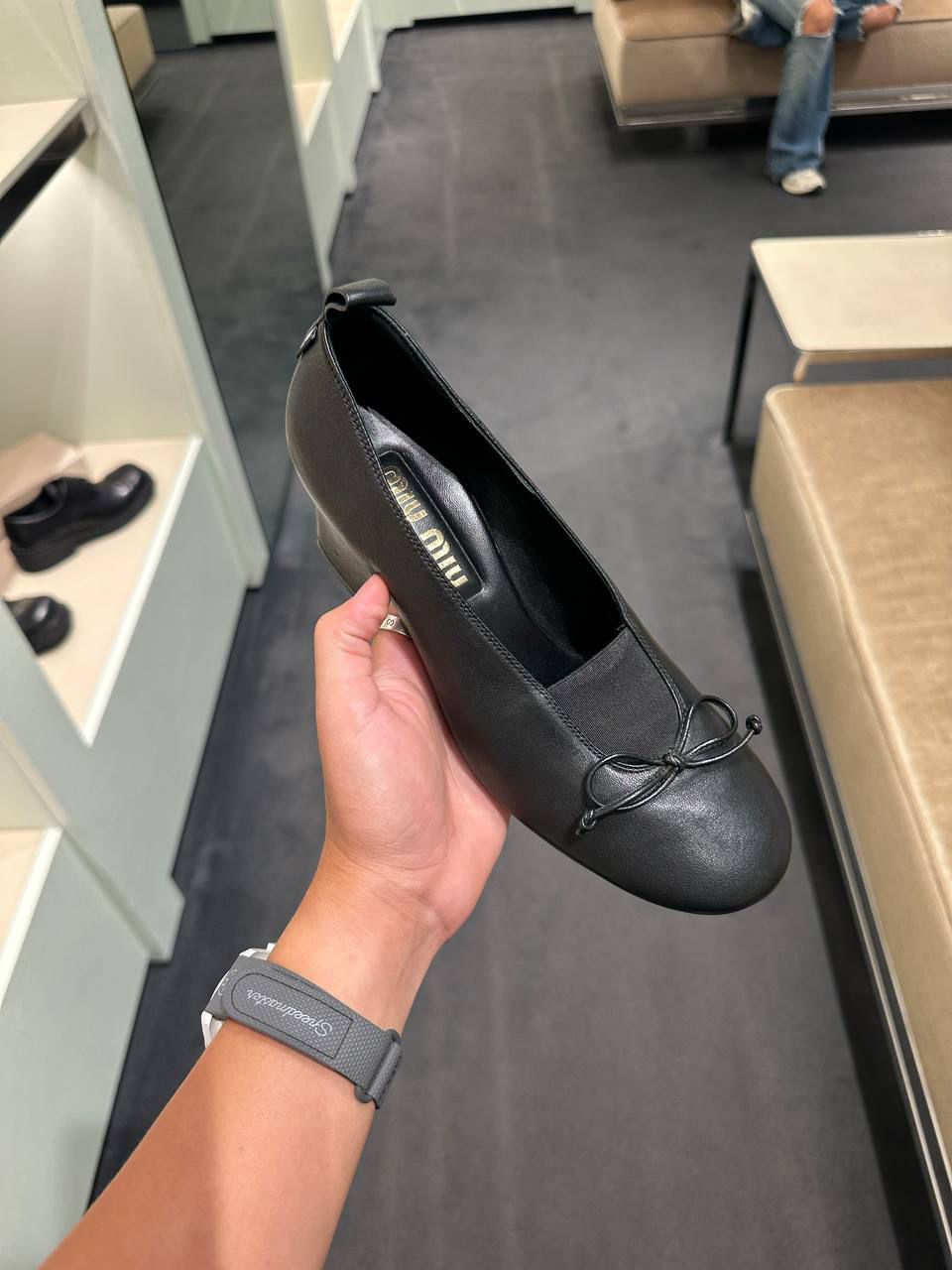 Leather ballet pumps
