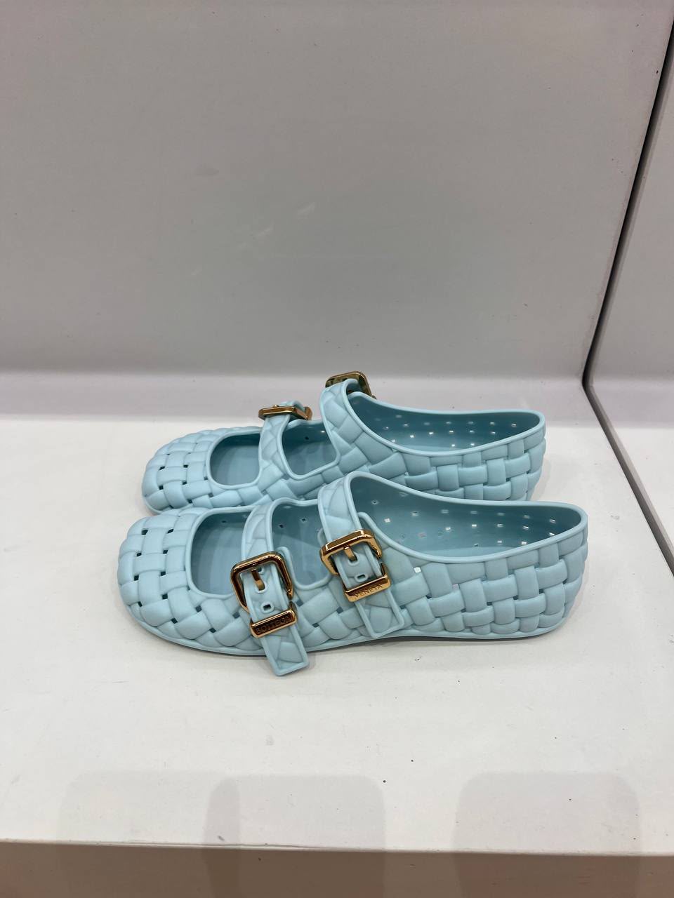 Flash Sandals