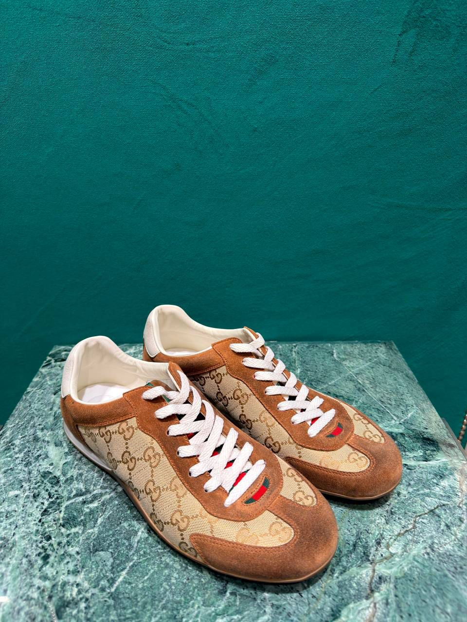 GG Supreme Suede Low-Top Sneakers