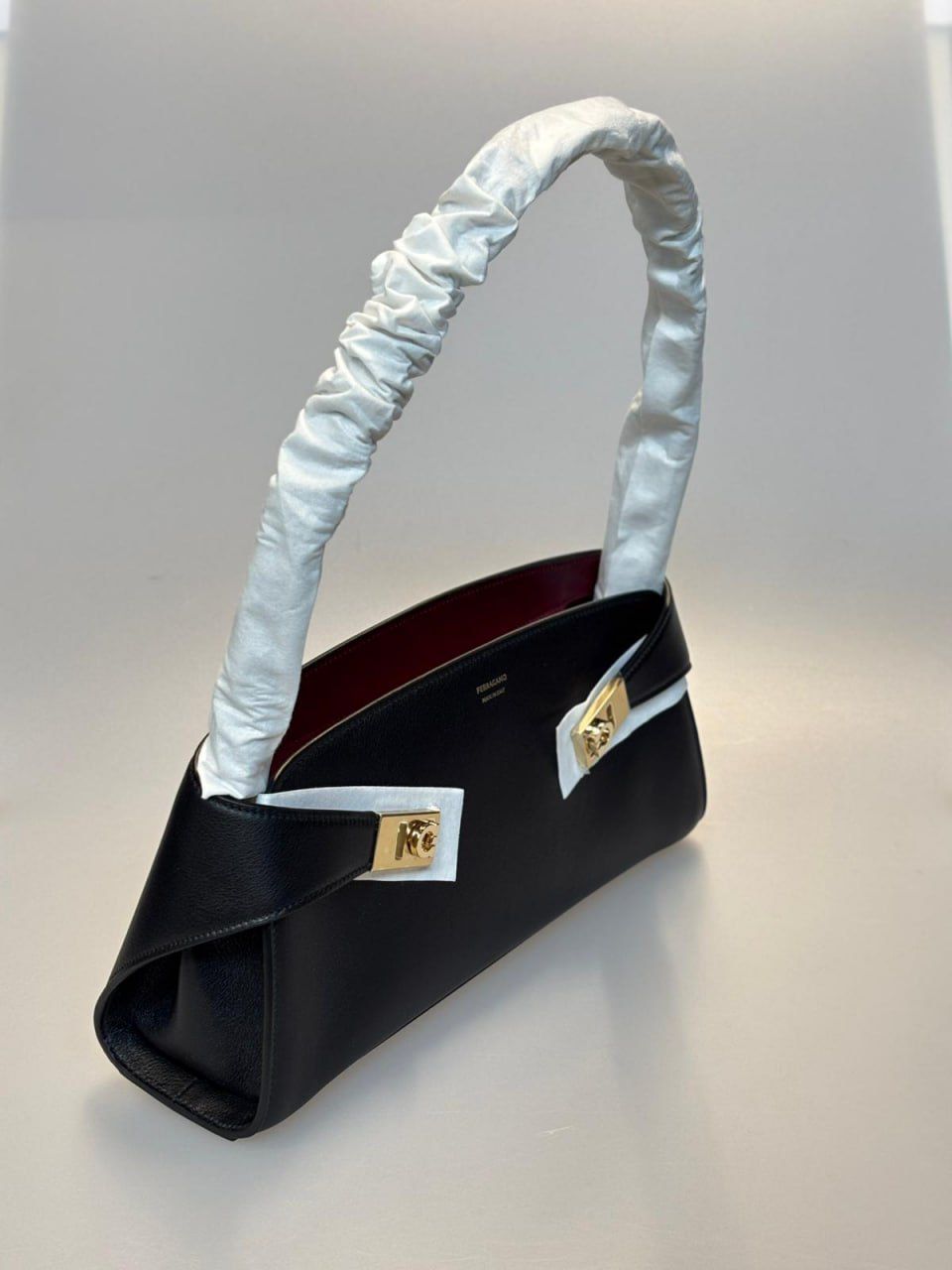 Hug Handbag